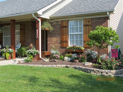 11 Quick And Easy Curb Appeal Ideas That Make A Huge