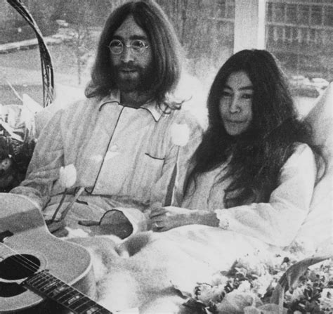 Yoko Ono Wanted This John Lennon Song To Hit No 1 Newsfinale