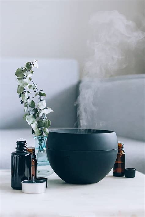 7 ways to use essential oils in the bedroom 4 diffuser blends hello nest