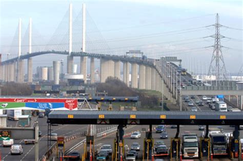 Image caption the dartford crossing carries about 150,000 vehicles a day. 'Axe Dartford crossing toll' | London Evening Standard | Evening Standard