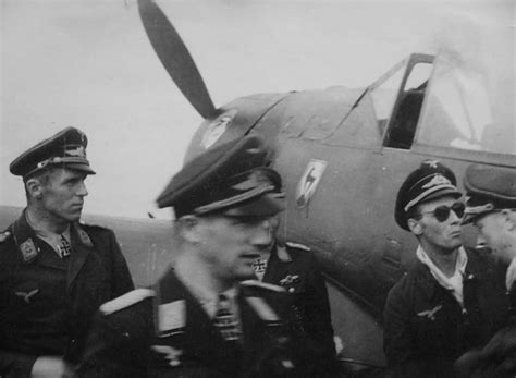 Focke Wulf Fw 190 Ijg 51 Pilots Luftwaffe Pilot Focke Wulf Fw 190