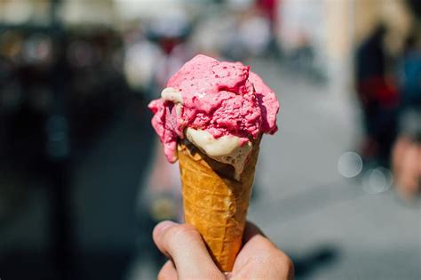 Ice Cream Cone Strawberry Ice Cream Dessert Food Sweet Summer