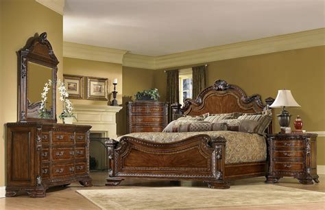 Starting with just the right bed, city furniture sets the tone for your relaxing sanctuary. Old World Traditional European Style Bedroom Furniture Set 143000