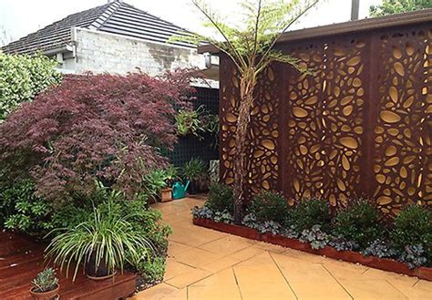 Screen your garden or backyard with some fences or other stuff and make it private to enjoy your free time there. Decorative Screens or Privacy Screens Melbourne - Out Deco ...