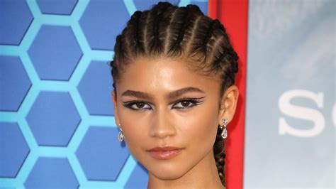 Zendaya Cambia De Look Y Apuesta Por El Rubio Miel Yasss