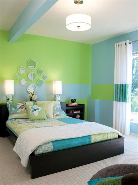 Wake up those bedroom walls with some dreamy decorating ideas. 15 Awesome Green Bedroom Design Ideas - Decoration Love