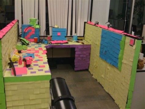 10 Awesome Office Pranks For Late April Fool S Day Office Pranks Pranks Funny April Fools Pranks