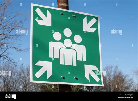 Sign Pictogram Meeting Point High Resolution Stock Photography And