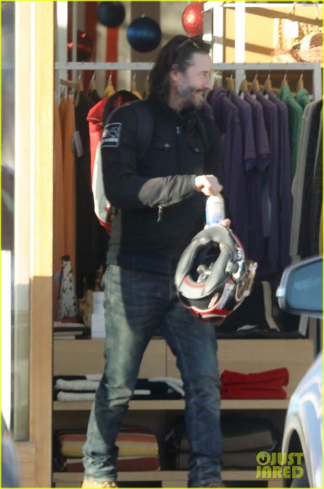 Keanu Reeves Rides His Motorcycle To Malibu To Do Some Holiday Shopping