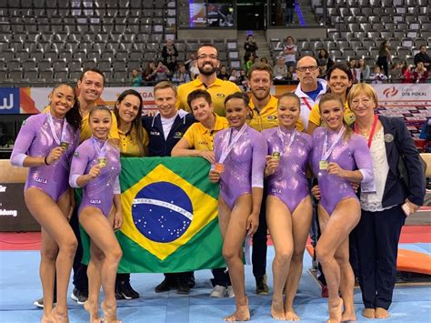Juntos, nosso futuro pode ser tão brilhante quanto o passado. Seleção brasileira feminina de ginástica vence disputa por ...