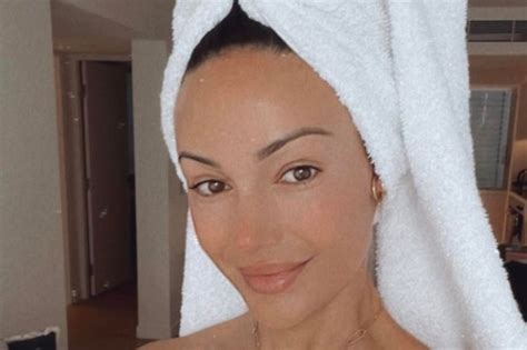 Michelle Keegan Shows Off Natural Beauty In Towel As She Shares Morning