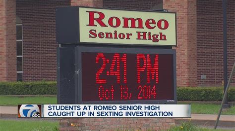 Students At Romeo High School Caught Up In Sexting Investigation Youtube