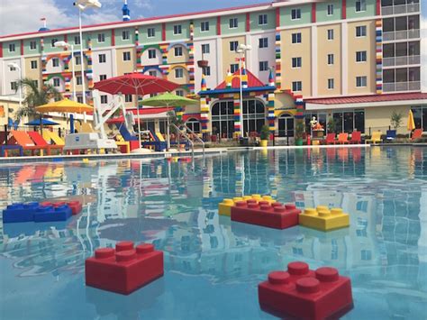 These lego themed hotels feature 500 rooms based on the popular lego lines: Five Things to Love about the LEGOLAND Hotel on Stress ...