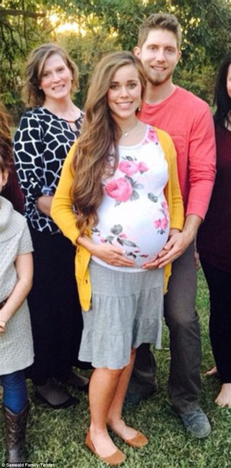 Pregnant Jessa Duggar Seewald Preps For Labour With Pampering
