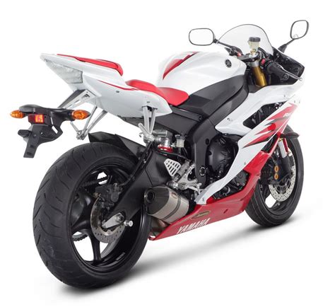 Don't miss stories on motorcycle.com. Echappement Akrapovic Yamaha YZF-R6 06-07 SY6SO6TT