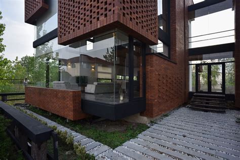 Maziar Brick House Naghshe Khak Architectural Group