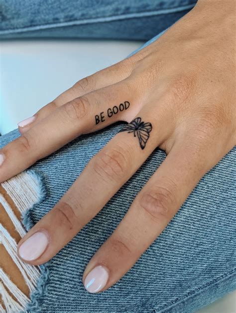 Pin By Shelli On Kin Cute Finger Tattoos Hand Tattoos Tattoos