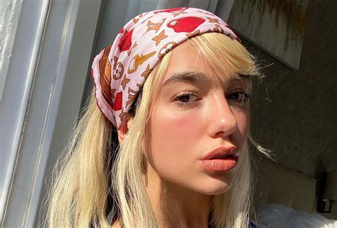 Dua lipa news on twitter dua lipa has been changing her hair color a lot lately which hair color is your favorite so far. Dua Lipa Just Dyed Her Hair Pink In Quarantine | BEAUTY/crew