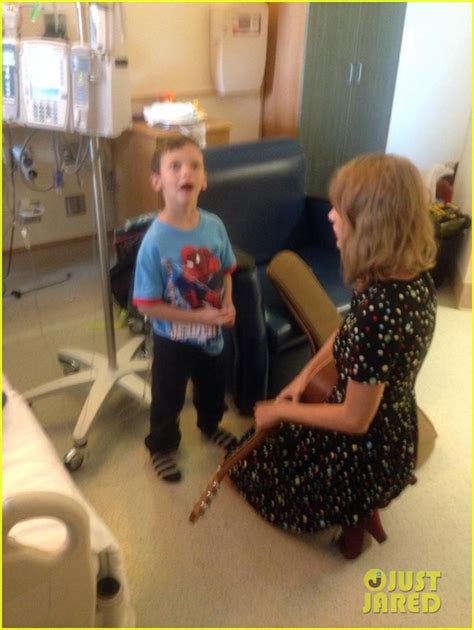 Taylor Swift Visits Young Cancer Patient And Sings Watch Now Photo