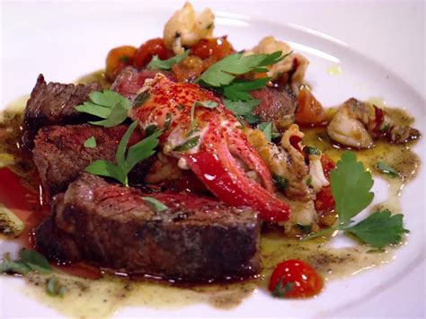Grilled Rib Eye With Fra Diavolo Lobster Relish Opskrift