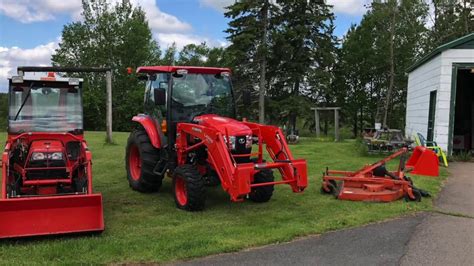 Kubota L3560 Walk Around And Driving Demo Youtube