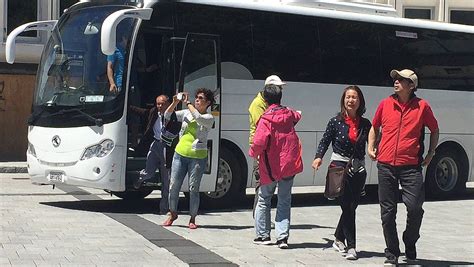 Nearly 50,000 Chinese tourists arrive in NZ for February's Golden Week ...