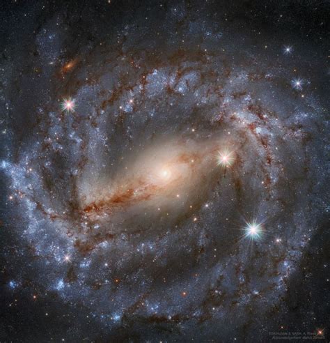 Esta Bonita Galaxia Espiral Es Ngc 5643 Está A 55 Millones De Años Luz