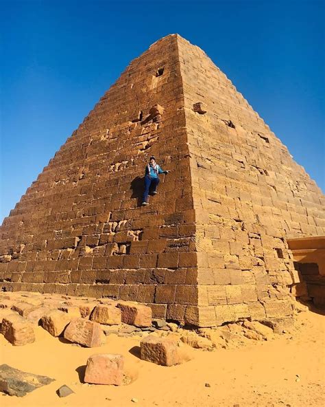 📸 Anitabr00ks 📍 Forgotten Pyramids Of Meroë Sudan Pyramids Meroe Travel Adventure