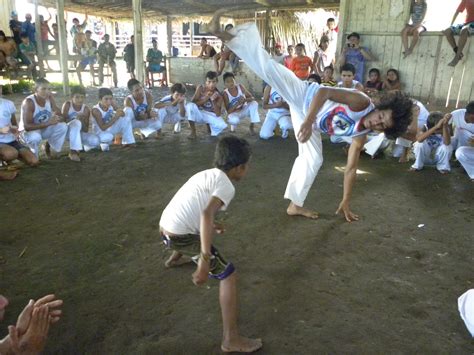 Associação Feijoense De Capoeira Senzala Afcs Afcs Realiza Apresentação De Capoeira Na Aldeia
