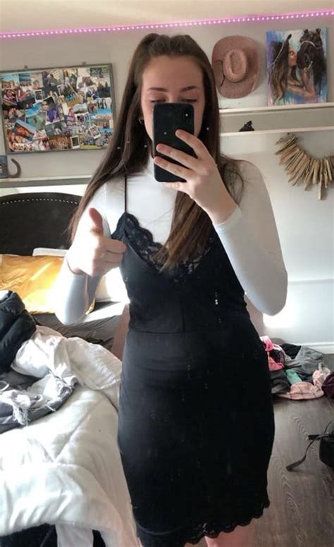 Teen In Turtleneck Was Sent Home From School Because Her Outfit Could Make The Teacher Feel