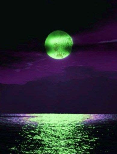 Haunting Green Moon Shades Of Purple Green And Purple Ciel Stars