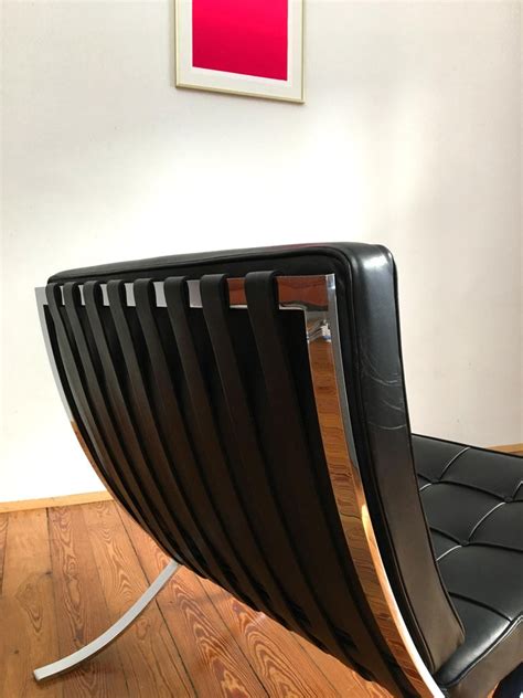 1 169 просмотров 1,1 тыс. Black Leather Barcelona Chair and Ottoman by Mies Van Der ...