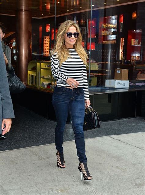Jlo Takes A Walk In New York City On June 10 2014