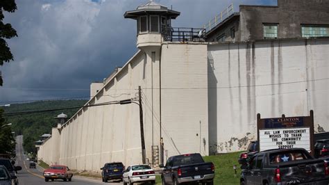 Was Security Maximum At Ny Prison Where Killers Escaped Cnn