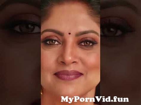 Nadhiya Moidu face close up close up vertical edit நதய tamil