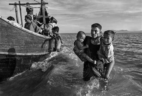Haunting Black And White Photos Of Rohingya Refugees That The Whole