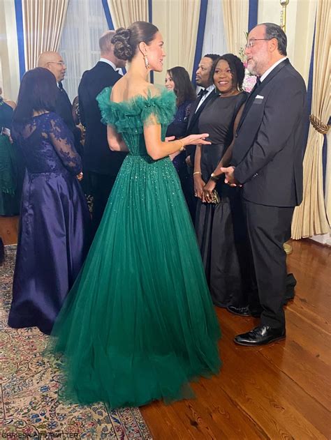 Top More Than Kate Middleton Green Gown Camera Edu Vn