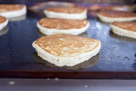 Southern Buttermilk Pancakes A Bountiful Kitchen