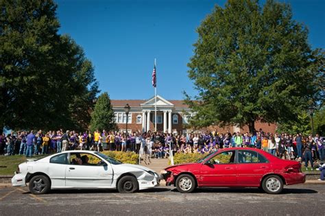 Video Mock Accident Warns Brentwood Students Of Drunk Driving Dangers
