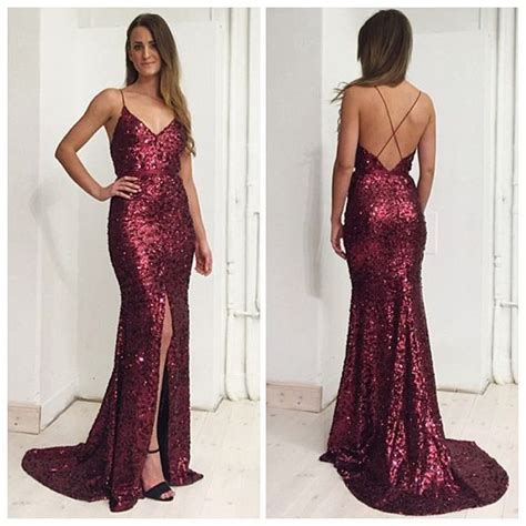 2017 Burgundy Wine Red Sexy Evening Dress Mermaid Prom Dress Deep V
