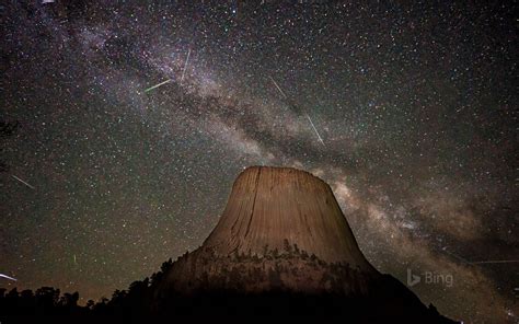 The Eta Aquarids Meteor Shower Over Devils Tower In Wyoming Bing