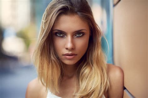 Wallpaper Face Women Blonde Depth Of Field Eyes Long Hair
