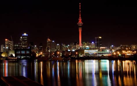Auckland - City in New Zealand - Thousand Wonders