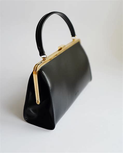 Black Clasp Bag I N C H 2 Vintage Bags Leather Handbags Purses And Bags