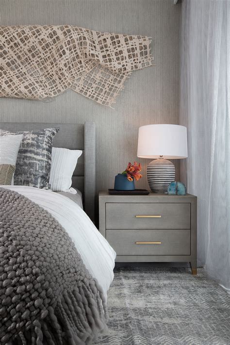 Whether you've lived in your place for a few years or just moved in, having the right arrangement to fit your lifestyle can make all the difference between a room that works for or against. Bedroom Styling Tips: How to Decorate Your Room