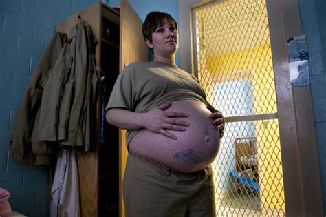 Ny Clarifies Ban On Restraining Pregnant Inmates