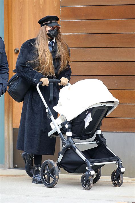 Gigi Hadid Pushes Newborn Baby Girl In Stroller First Public Pics