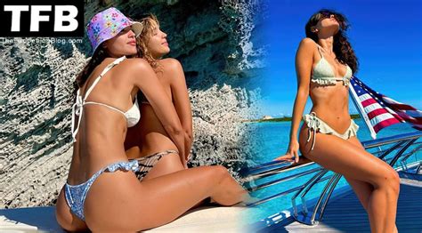 Eiza Gonzalez Displays Gorgeous Body In Sexy Tiny Bikinis Photos
