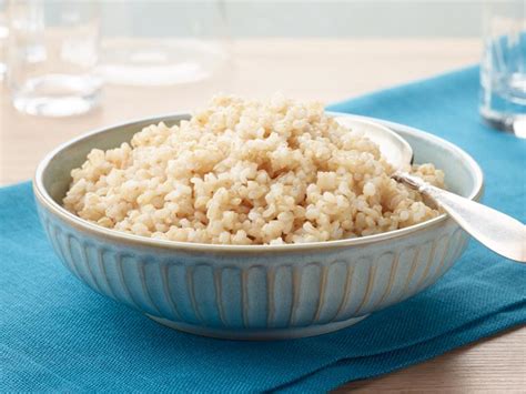 This is a shift i would not expect to be good, but on the contrary, it is. Simple Short-Grain Brown Rice Recipe | Food Network ...