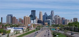 File:Minneapolis skyline 151.jpg - Wikimedia Commons